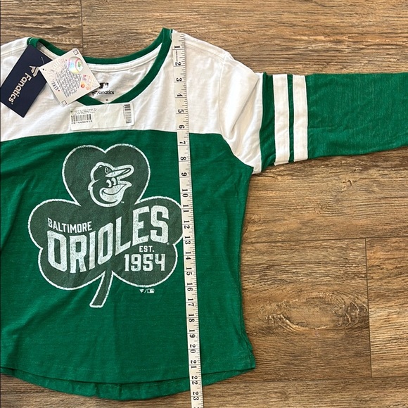 Fanatics Women's Size M St. Patrick's Day MLB Baltimore Orioles 3/4 Sleeve NWT - Picture 6 of 7